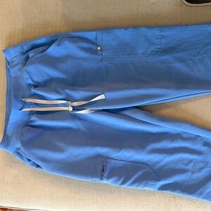 Ceil Blue Figs Yola Skinny Scrub pants High waisted